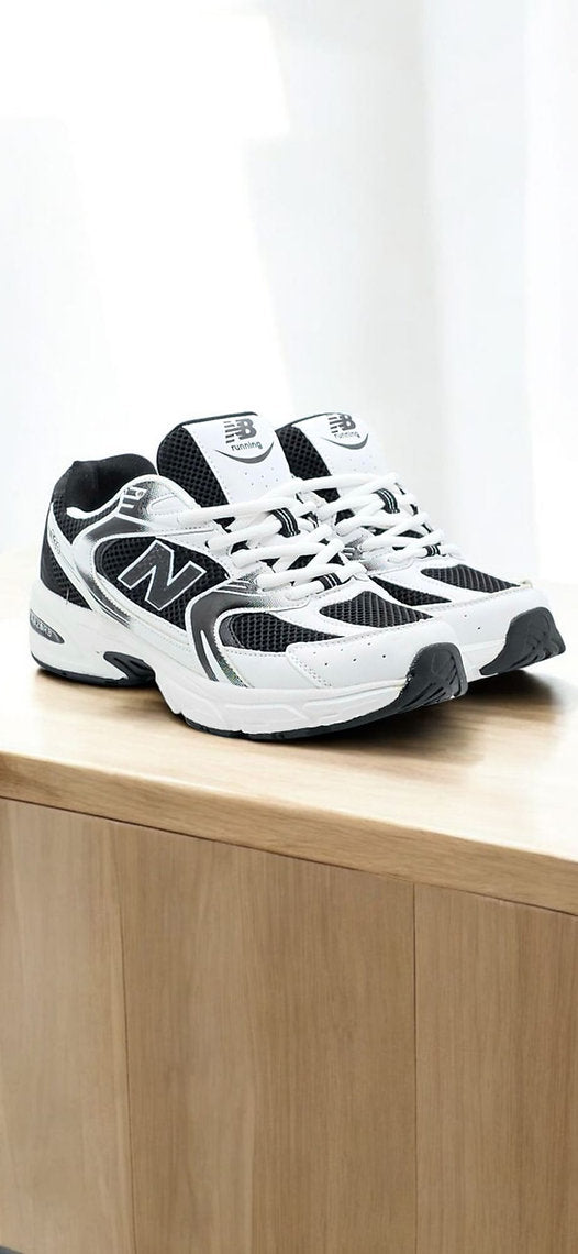 New Balance 530 Black/White