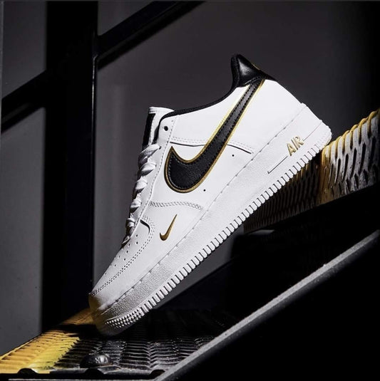 Nike AF1 White/Black/Gold