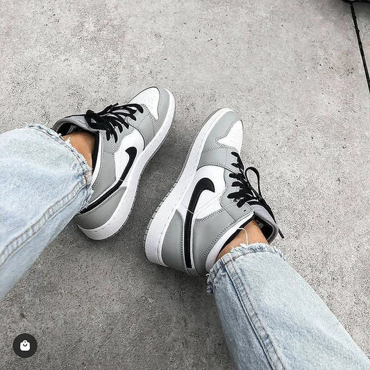 Nike Air Jordan 1 Mid Grey